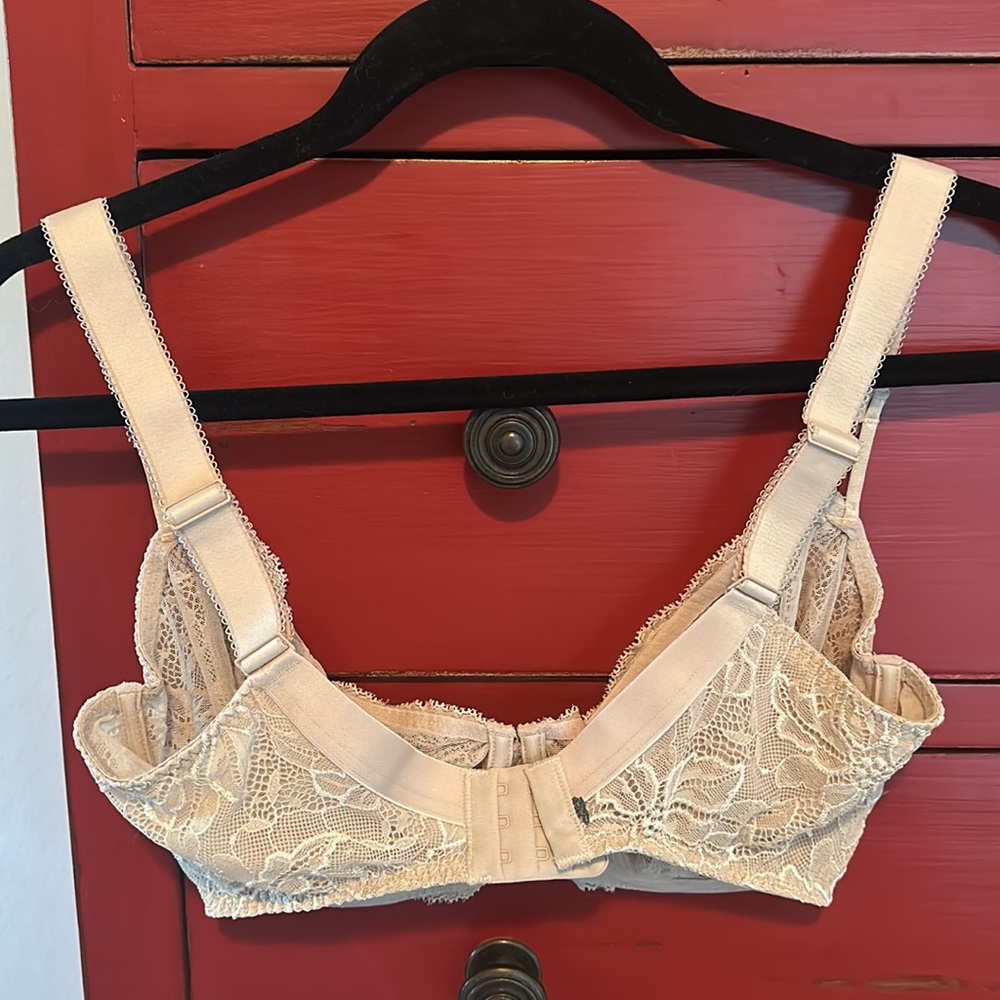 EUC Simone Perele Eden Demi Full Bust, 34G - Picture 2 of 5